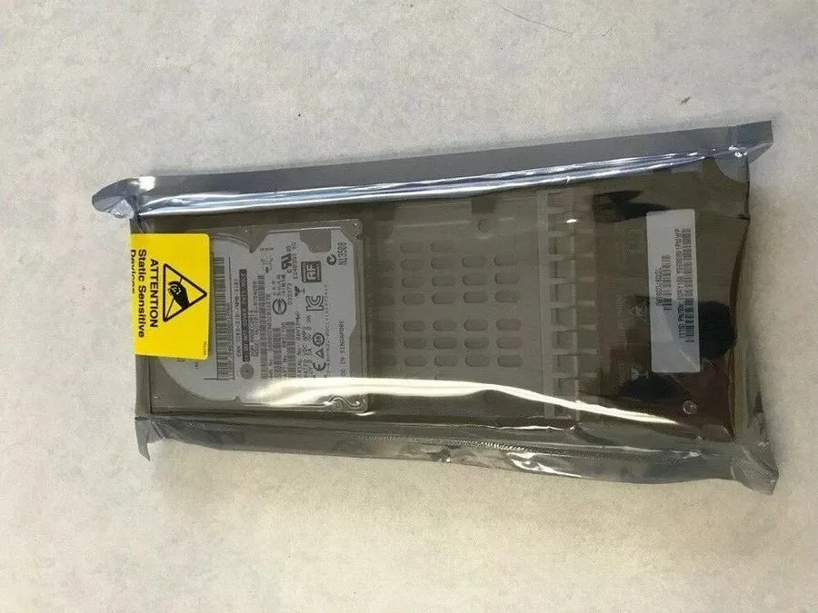 Жёсткий диск IBM 00RX915 2076-3544 01NN119 1.8TB 2.5" SAS 12G V7000 HARD DRIVE