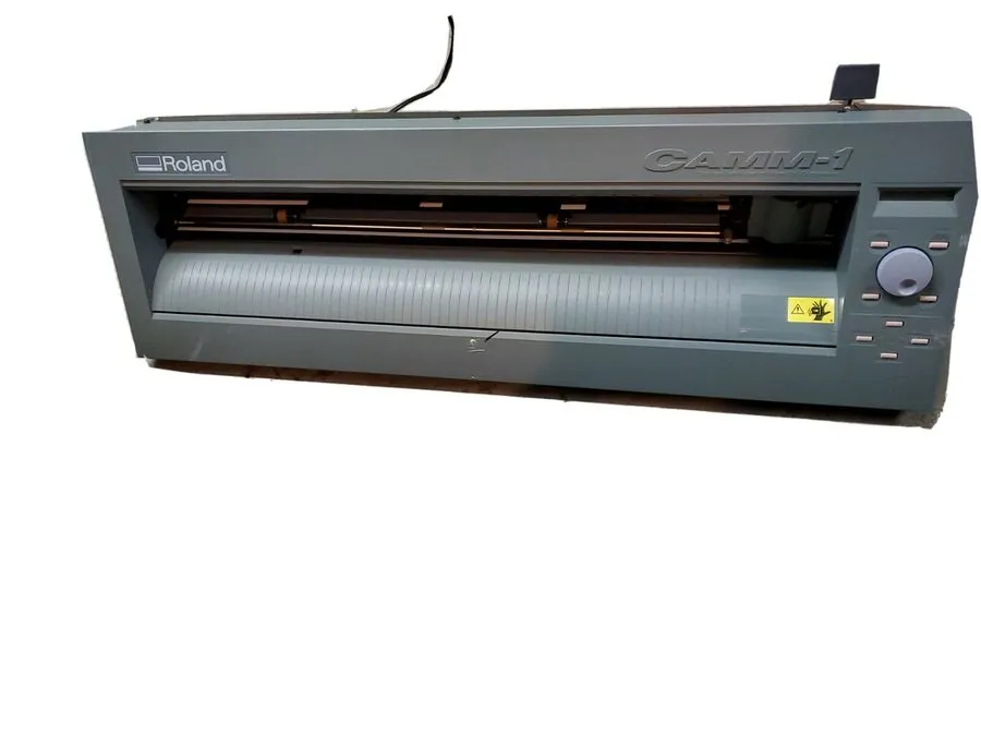 Режущий плоттер Roland CAMM-1 SERVO GX-24 24-Inch Professional Desktop Vinyl Cut