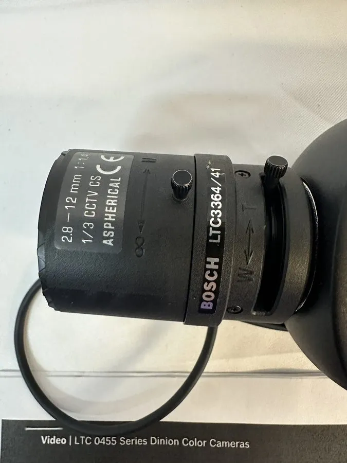 Камера BOSCH Digital Color Camera LTC0455/21 with Computar 2.8-12 mm Lens — фото лота 2