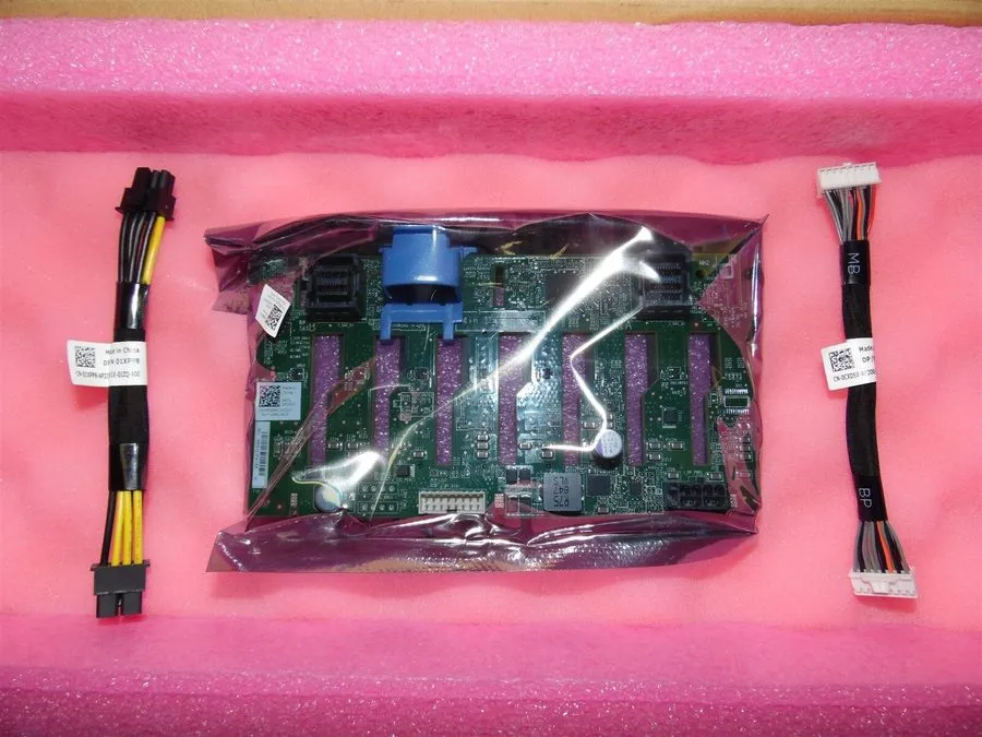 Сервер DELL EMC POWEREDGE R740 R7920 8 BAY SFF 8X 2.5" SERVER BACKPLANE R3GPC CA