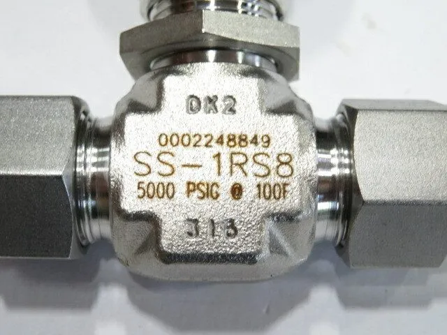 Клапан SWAGELOK SS-1RS8 NEEDLE VALVE STAINLESS STEEL 1/2" TUBING