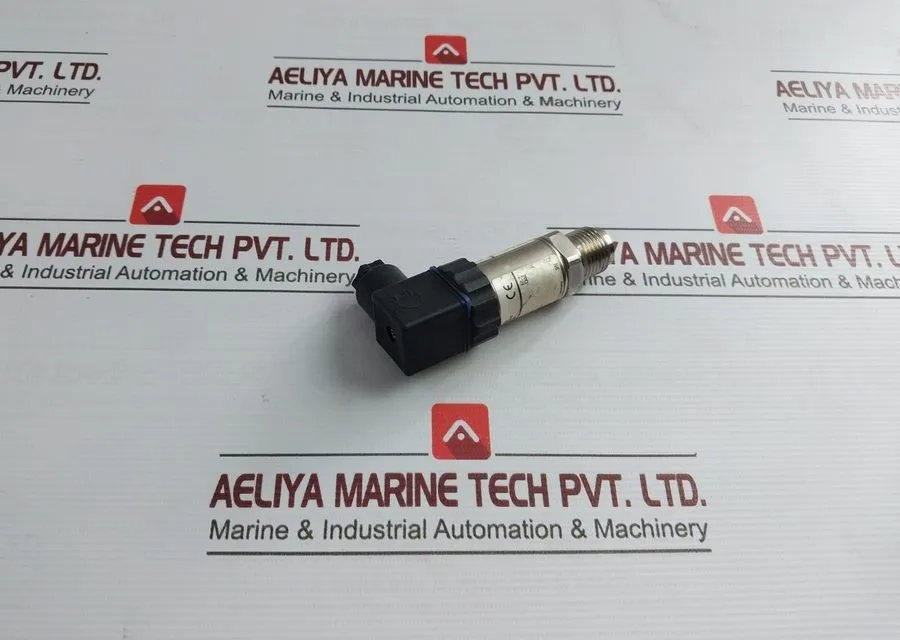 Датчик давления WIKA S-10 Pressure Transmitter 9013555 10-30V DC 4-20 mA