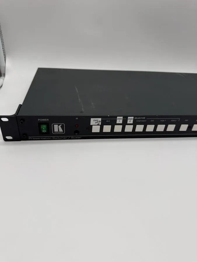 Видеокоммутатор Kramer VP-724xl ProScale Presentation Scaler Switcher