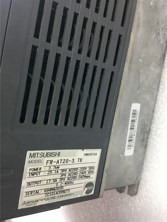 Частотный преобразователь Mitsubishi FR-A720-3.7K Inverter 220V-3.7KW It In Good