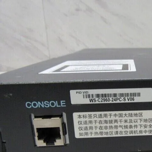 Коммутатор Cisco WS-C2960-24PC-S