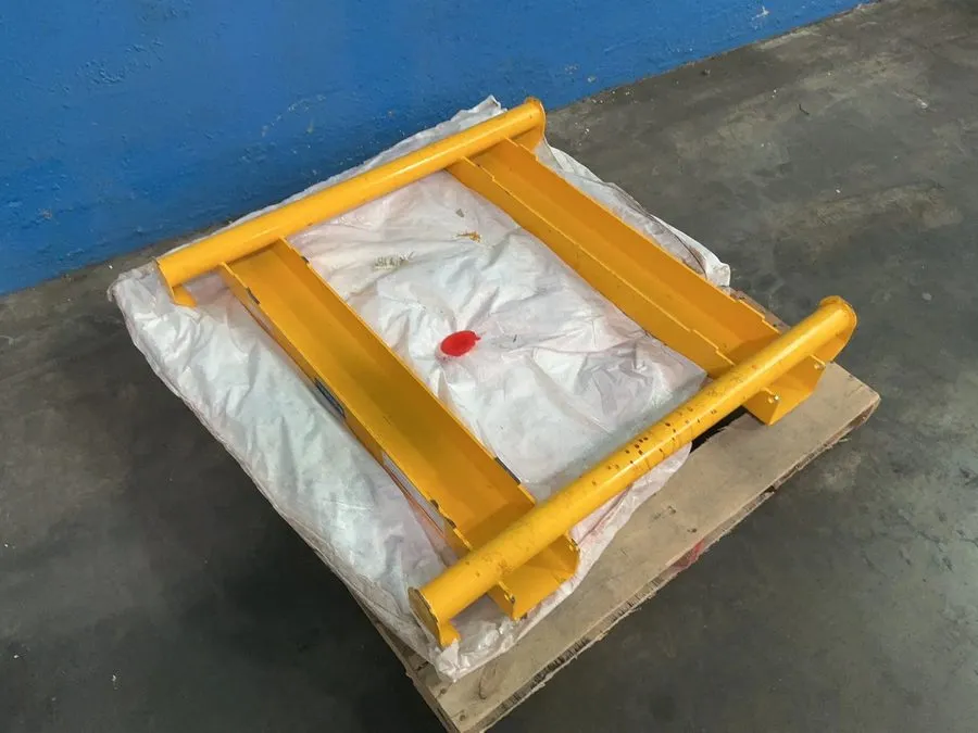 Складское оборудование GLOBAL INDUSTRIAL BULK BAG LIFTER B3112896 — фото лота 2