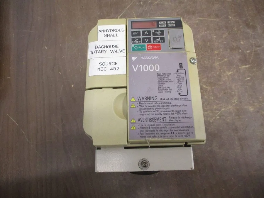 Частотный преобразователь Yaskawa V1000 VFD CIMR-VU4A0004FAA 480VAC 4.1A Inverte