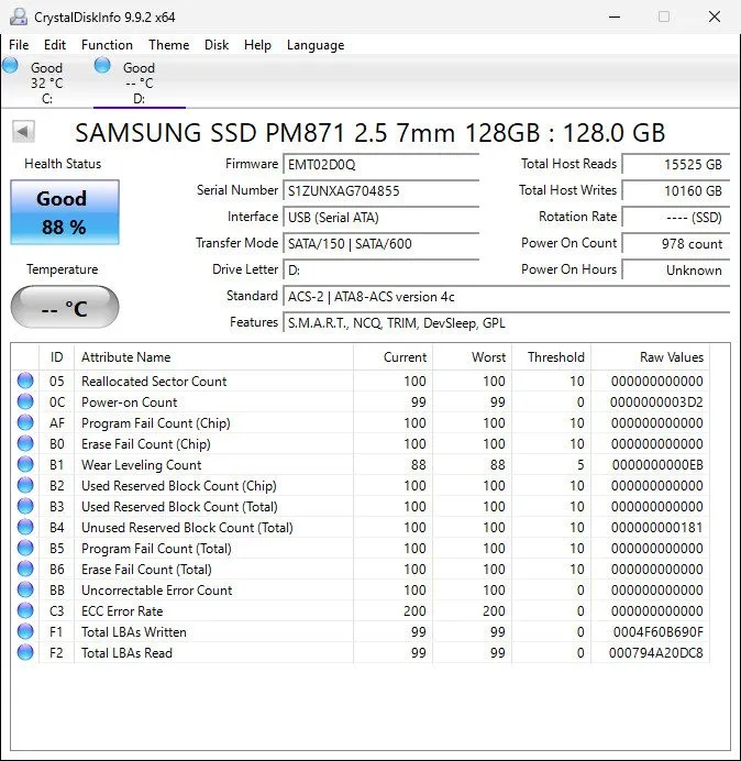 SSD-накопитель Samsung PM871 256GB SSD 2.5" SATA III 6.0 Gbps Solid State Drive — фото лота 1