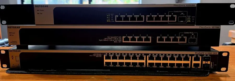 Коммутатор Netgear XS508M, XS708E, & S3300-28X (10 Gigabit and Multi-Gig Prosafe