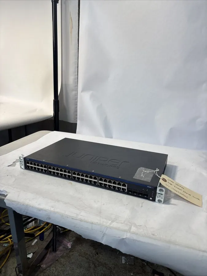 Коммутатор Juniper EX Series EX2200-48P-4G 48-Port