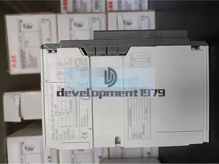 Автоматический выключатель ABB XT2H160 TMA80/800 FF 3P 80A ABB Tmax Molded Case