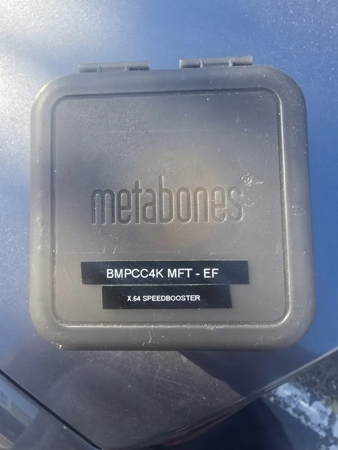 Объектив Metabones BMPCC4K T CINE Speed Booster Ultra 0.71x Canon EF