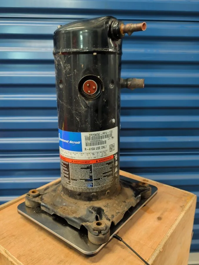 Компрессор Emerson Copeland scroll compressor ZP25K5E-PFV-130 230V 25,000 BTUH R