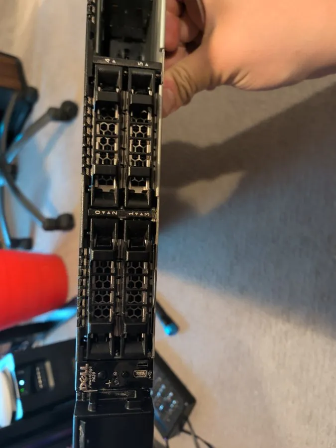 Процессор Dell Poweredge R620 Intel XEON 12 Processors, 32 GM RAM, 1U