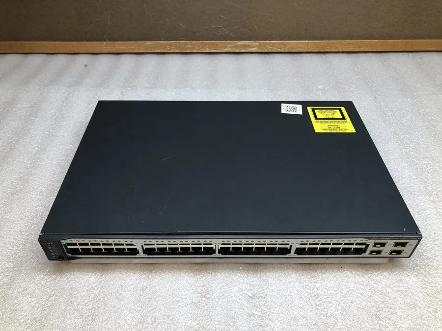 Коммутатор Cisco Catalyst 3750 v2 PoE-48 Port Network Switch WS-C3750V2-48PS