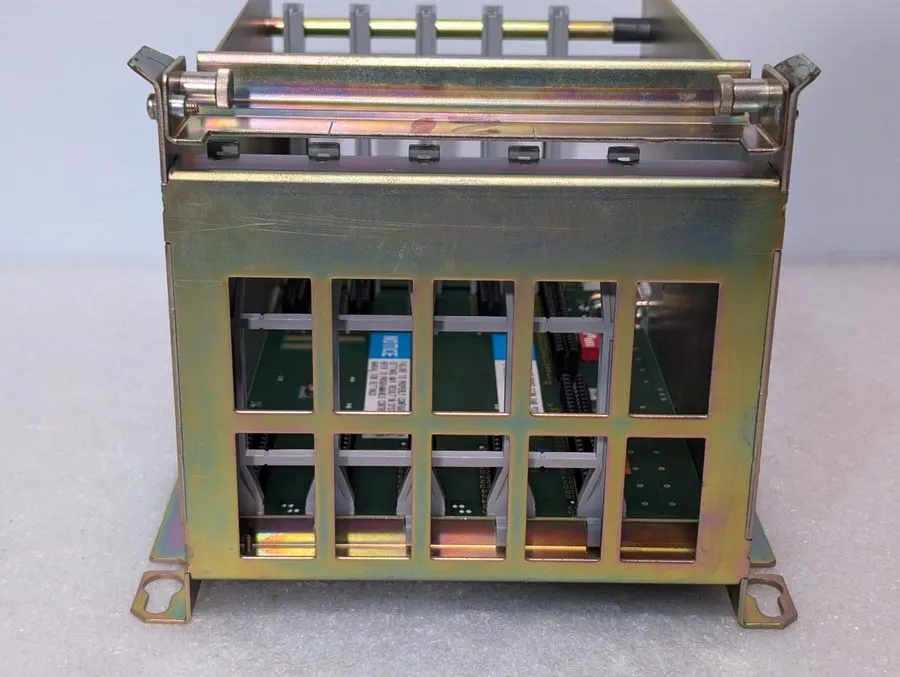 Модуль ввода-вывода Allen Bradley 1771-A1B PLC I/O Chassis, 4 Slot, Series B