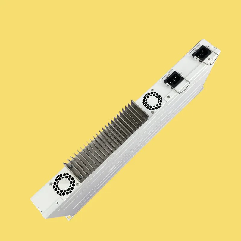 Маршрутизатор Mikrotik CCR2004-1G-12S+2XS wired router Gigabit Ethernet White — фото лота 4