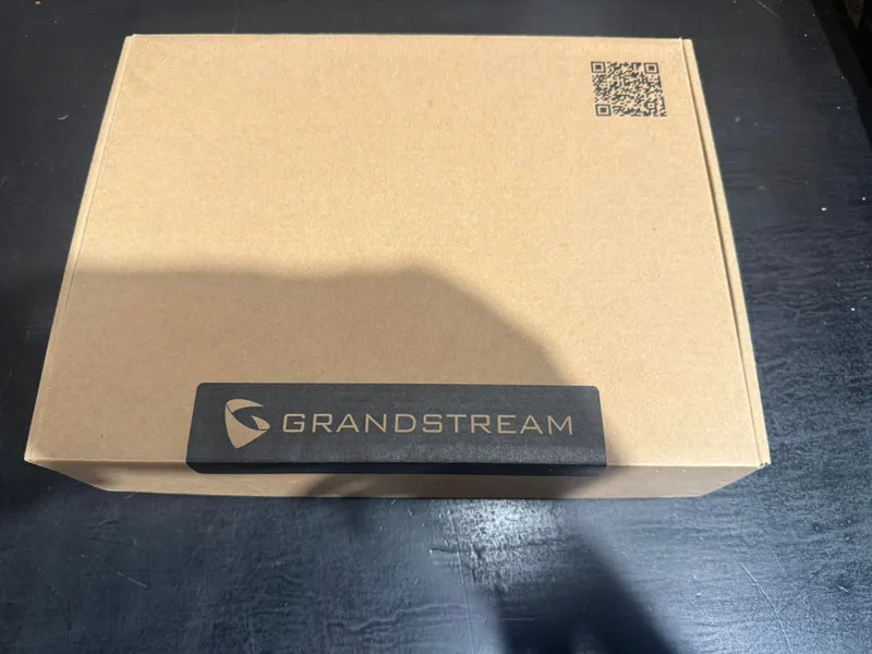 IP-телефон Grandstream GRP2613 3 SIP Carrier-Grade IP Phone PoE Gigabit Color Sc