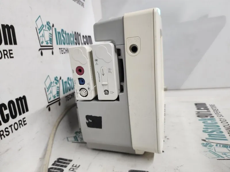 Монитор пациента Philips IntelliVue MP30 Touch Patient Monitor w/ M3001A & M3015