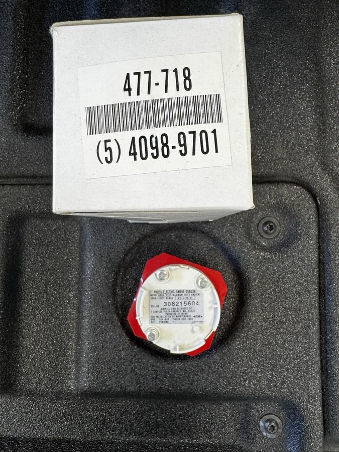 Оборудование пожарной сигнализации SIMPLEX 4098-9701 TRUEALERT SMOKE DETECTOR AD — фото лота 1