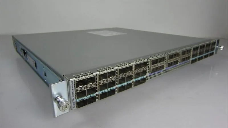 Коммутатор Arista DCS-7050SX3-48YC12-F 48 Port 25G SFP 12X 100GBE QSFP28 Switch