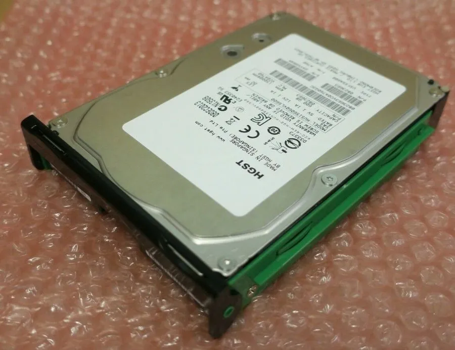 Жёсткий диск Hitachi 0B23663 600GB 15K 6G SAS 3.5" HDD no bracket