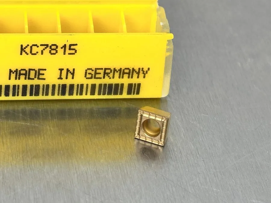 Режущий инструмент Kennametal SPGX060304MD KC7815 Carbide Insert