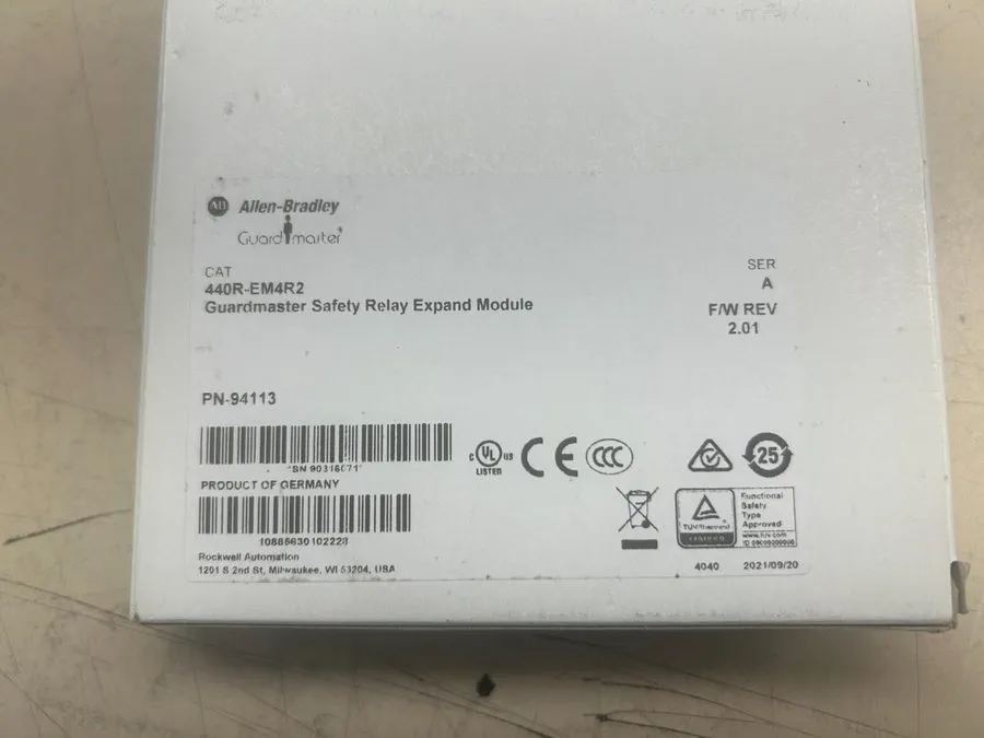 Реле безопасности Allen-Bradley Guardmaster GSR EM Safety Relay 440R-EM4R2 Ser A