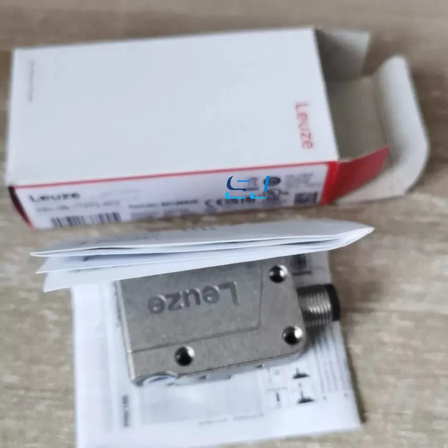 Фотоэлектрический датчик Leuze PRK18B.TT3/P4-M12 50126940 Photoelectric Sensor