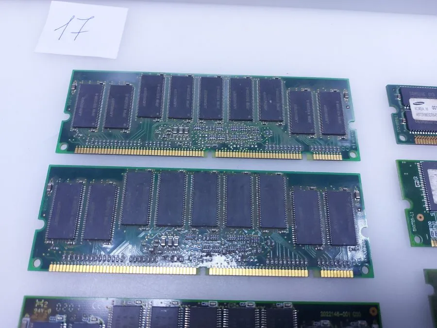 Ноутбук SD-RAM Server Memory 168-pin ECC REG PC100,133 IBM SAMSUNG SEC 64-512mb