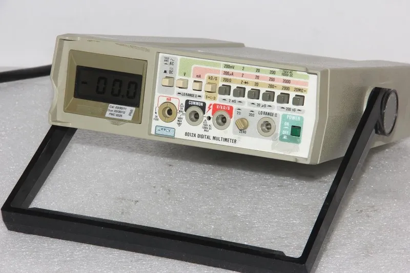 Мультиметр 3X, Fluke 8012A Desktop Digital Multimeter 1K no probes
