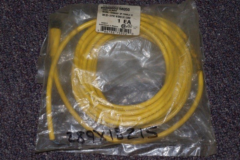 Соединительный кабель Brad Harrison Micro-Change Cordset 3P Fem M12 Straight 5M 