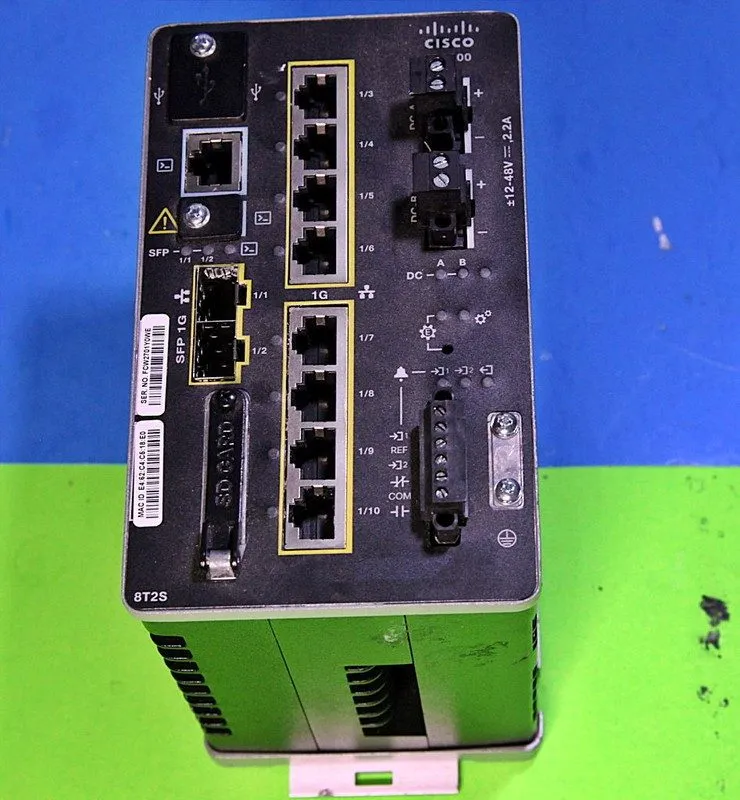 Коммутатор Cisco IE-3200-8T2S-E Catalyst IE3200 Network Essentials