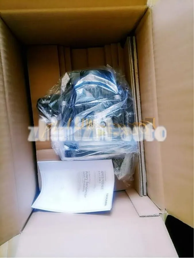 Серводвигатель YASKAWA SGMGV-44ADA61 AC SERVO MOTOR