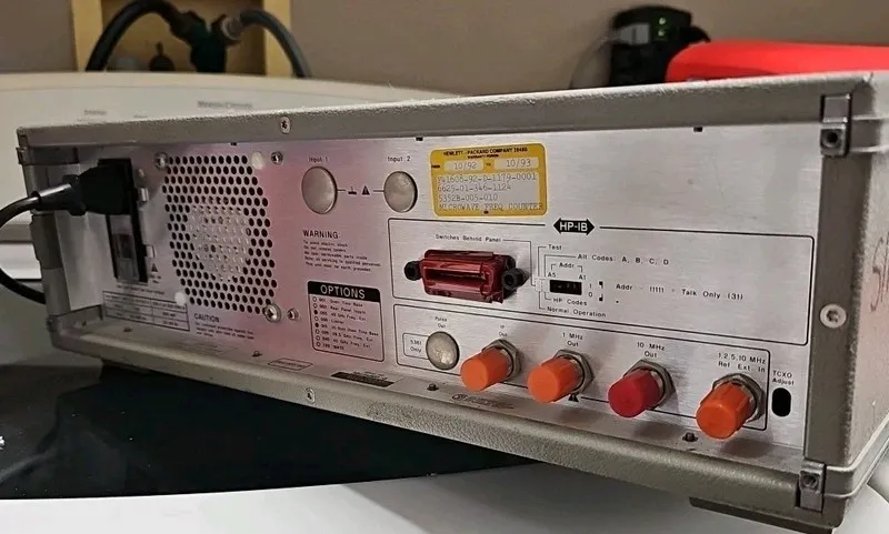 Тестер HP-Agilent 5352B Microwave Frequency Counter 500 MHz to 46 GHz Opt 005