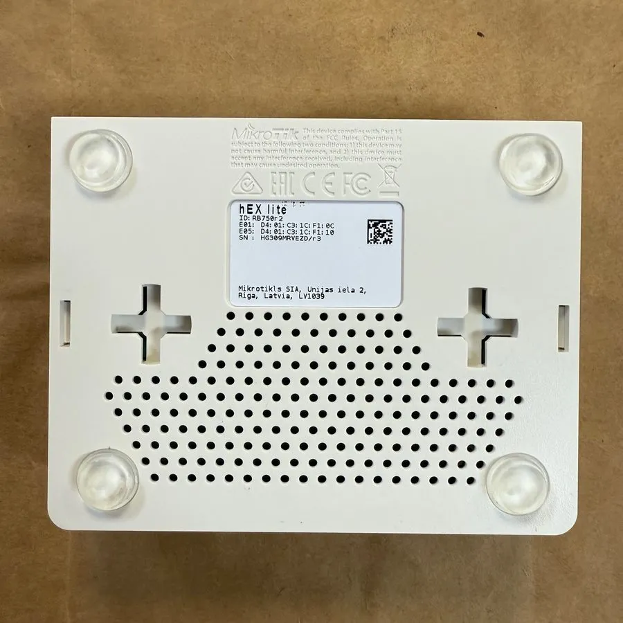 Маршрутизатор ROUTERBOARD Hex Lite 5 Ports Router 5 X 10/100 Poe OSL4 RB750r2 MI