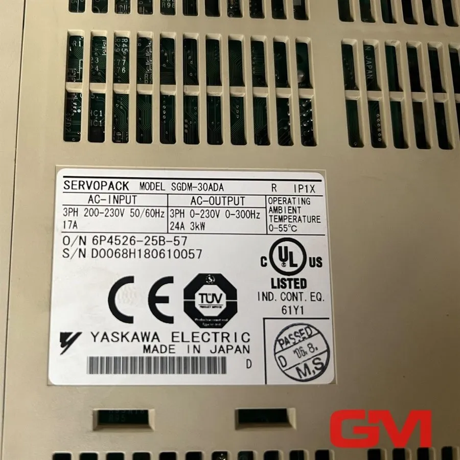 Сервопривод YASKAWA SGDM-30ADA Servopack Servo Drive 3 KW