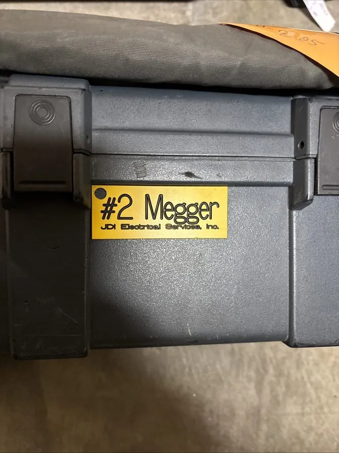 Тестер MEGGER BM11D