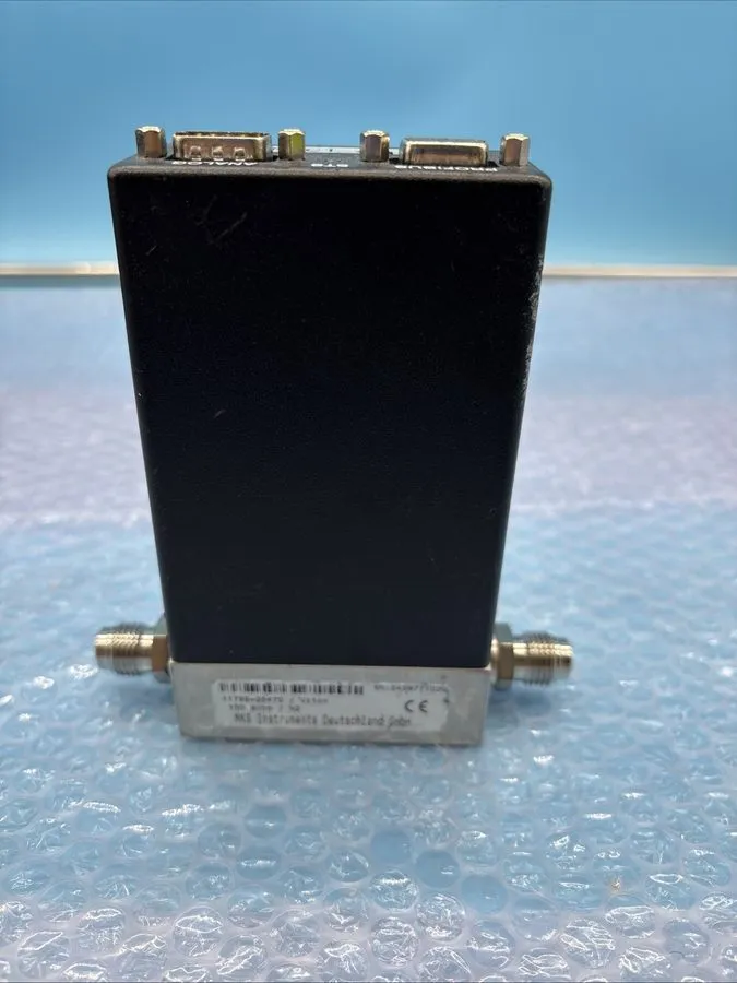 Контроллер MKS Instruments 1179B-25470 Viton Mass-Flo Controller Range 100SCCM G — фото лота 1