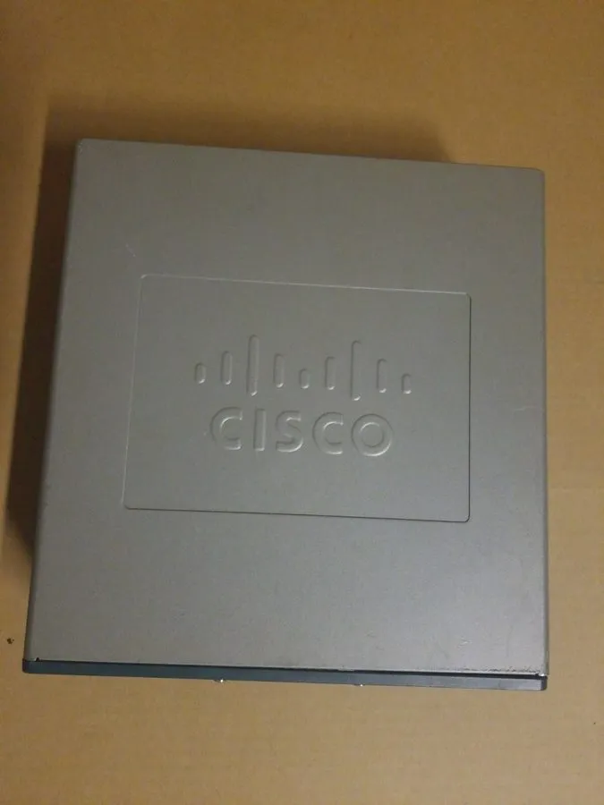 Cisco UC520-8U-4FXO-K9 Voip Gateway