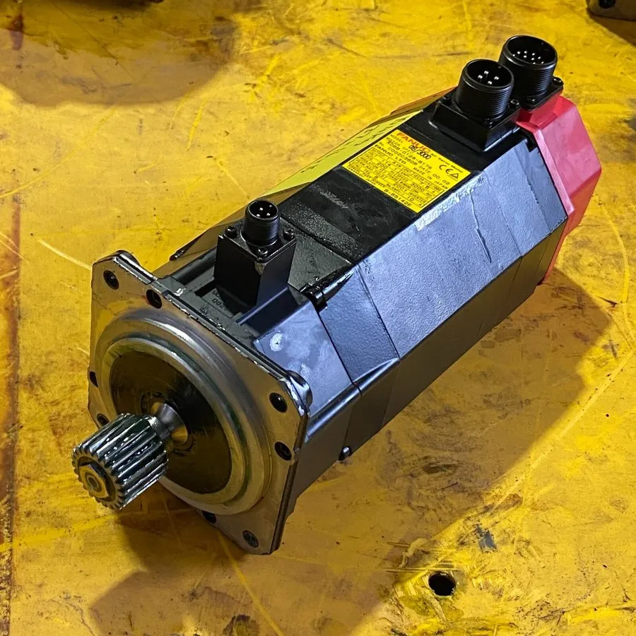 Серводвигатель Fanuc AC Servo Motor A06B-0128-B175, Output 1.4kw