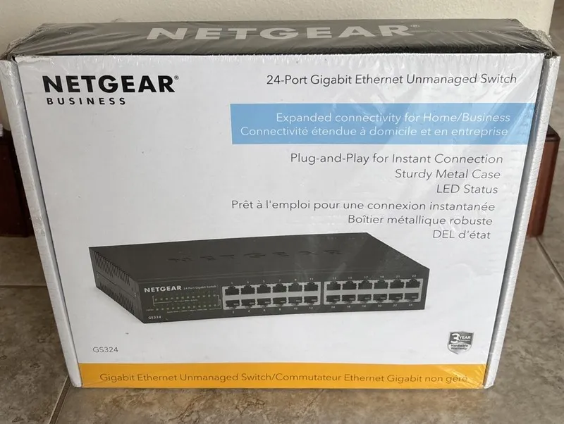 Коммутатор NETGEAR GS324-200NAS 24-Port Gigabit Ethernet Unmanaged Switch Black
