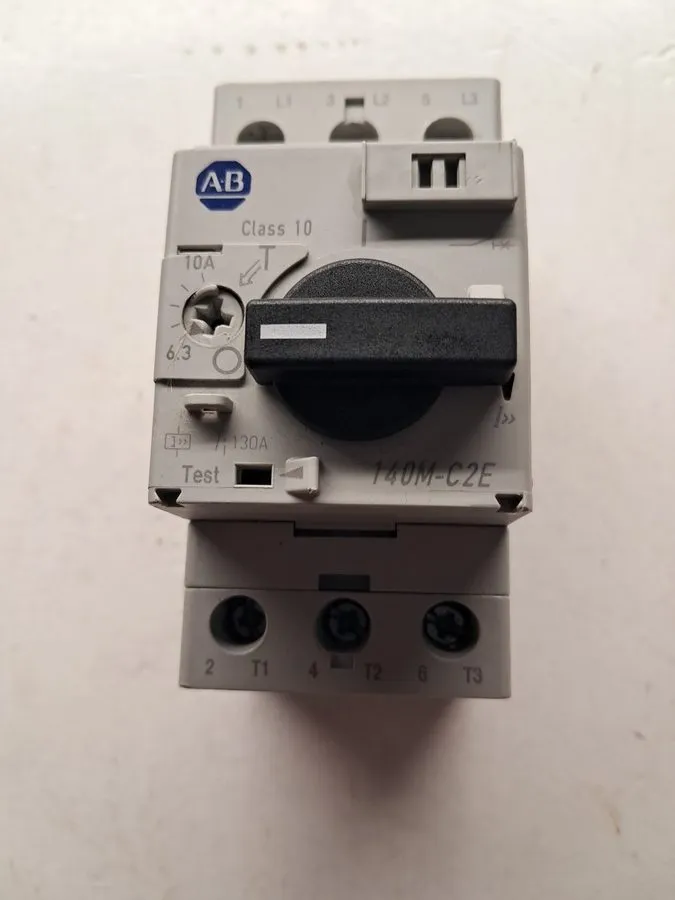 Автоматический выключатель Allen-Bradley 140M-C2E-C10 Motor Protection Circuit B