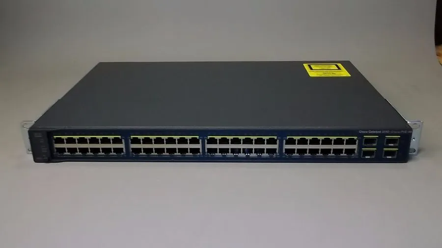 Коммутатор Cisco WS-C3560V2-48PS-S Catalyst 3560 V2 48-Port PoE Switch 4x SFP