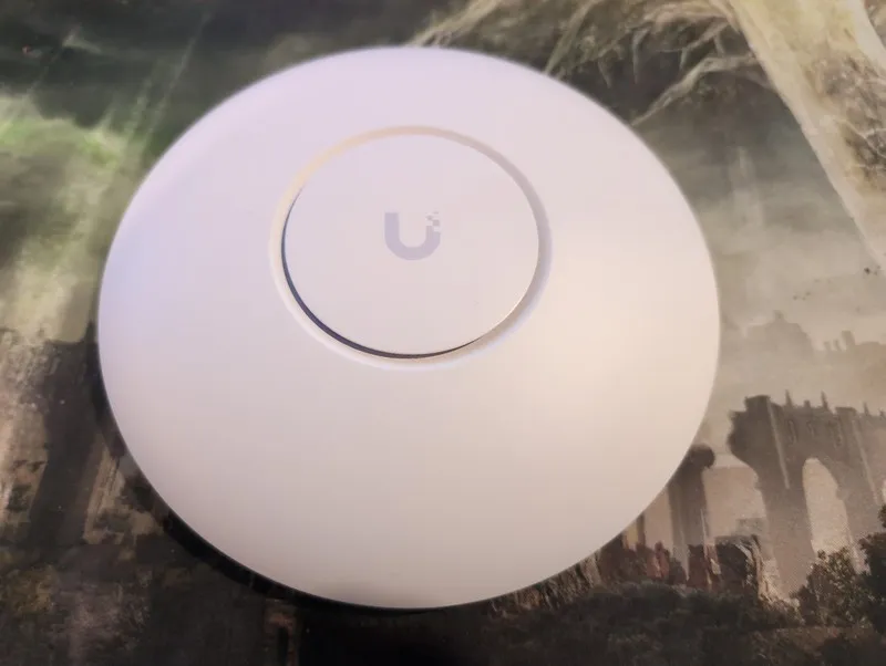 Точка доступа Wi-Fi Ubiquiti UniFi U7 Lite (U7-LITE-US) Wi-Fi 7 Dual-band 2.5GbE