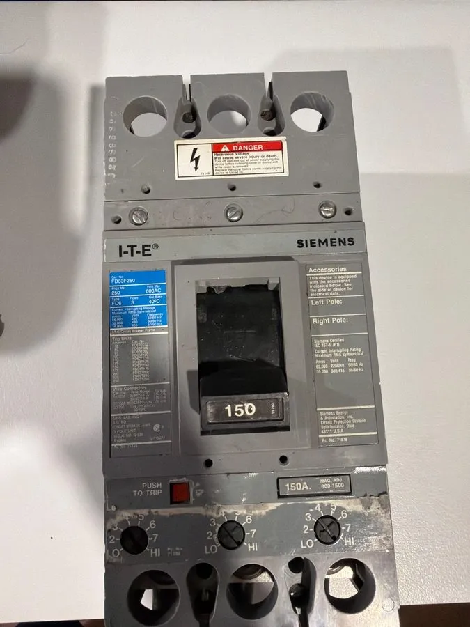 Автоматический выключатель SIEMENS FD63F250 SENTRON SERIES B 250 AMP CIRCUIT BRE