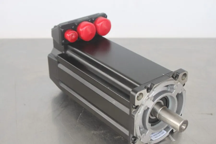 Серводвигатель Allen Bradley MPL-B430P-MK24AA 460V AC Servo Motor 5K RPM Inverte
