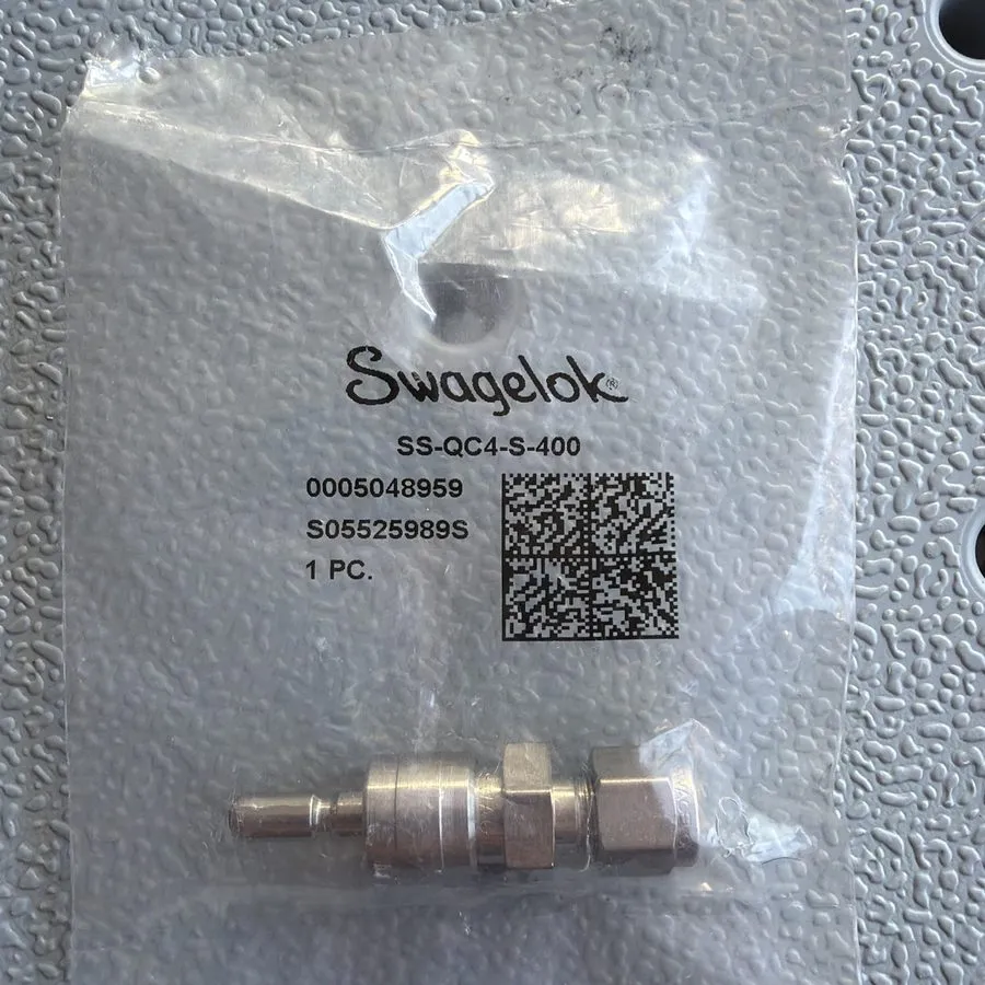 Клапан Swagelok SS-QC4-S-400 Quick Connect 1/4" Stainless Steel Instrument Fitti