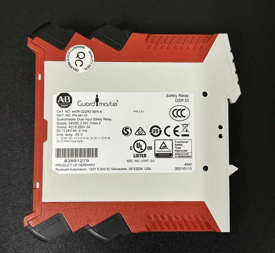 Реле безопасности Allen Bradley 440R-D22R2 Safety Relay GuardMaster GSR DI 24VDC