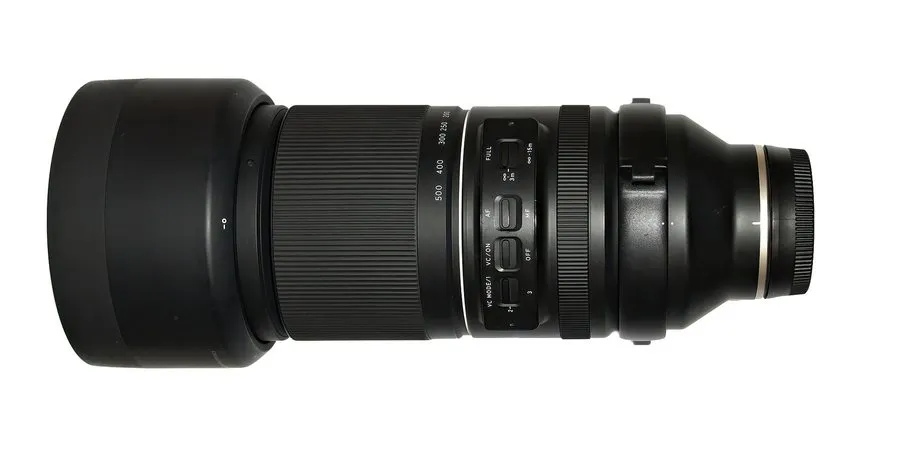 Объектив Tamron 150-500mm f/5-6.7 Di III VC VXD Lens